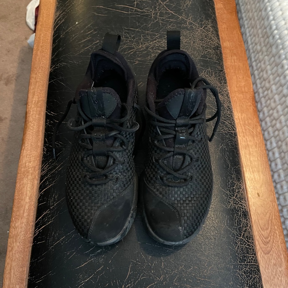Men’s Shoes